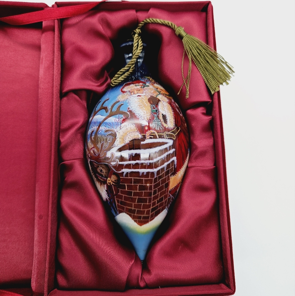 NE'QWA ART | "Faithful Friends" 7000119 Dona Gelsinger Santa Christmas ornament - Picture 2 of 6